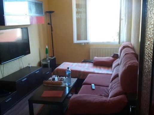 Piso en venta en Santander con 3 habitaciones, 1 baños y 100 m2 por 106.000 € Piso en venta en Santander con 3 habitaciones, 1 baños y 100 m2 por 106.000 €