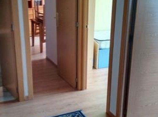Piso en venta en Santander con 4 habitaciones, 2 baños y 120 m2 por 175.000 € Piso en venta en Santander con 4 habitaciones, 2 baños y 120 m2 por 175.000 €