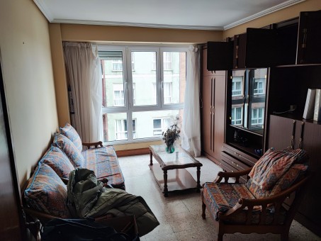 Piso amplio 3 habitaciones