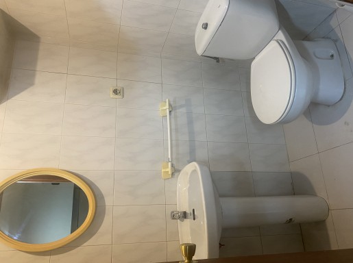 Local comercial en alquiler en Santander con 100 m2 por 695 €/mes