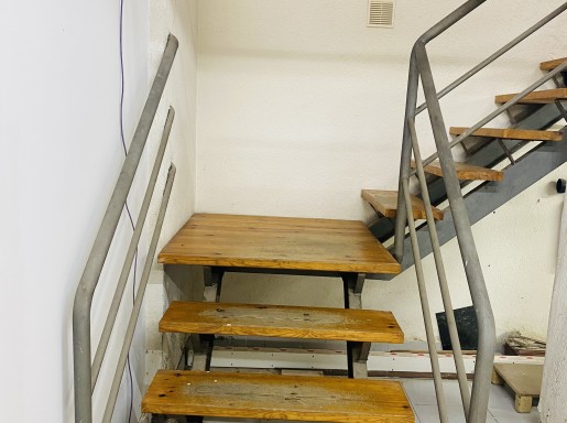 Local comercial en alquiler en Santander con 100 m2 por 695 €/mes