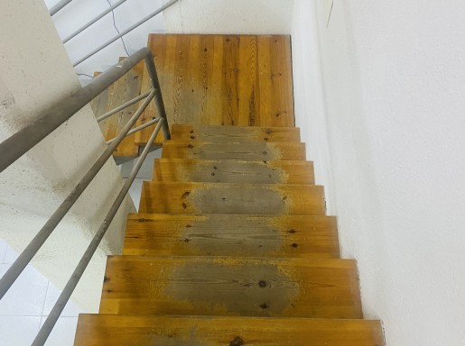 Local comercial en alquiler en Santander con 100 m2 por 695 €/mes