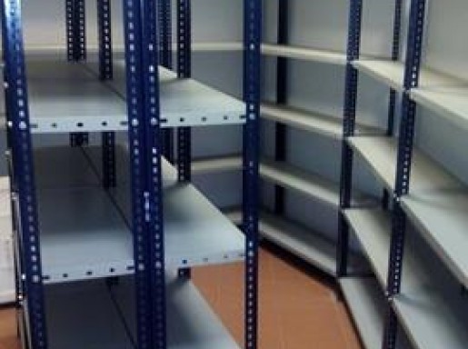 Local comercial en alquiler en Santander con 2 baños y 320 m2 por 2.900 €/mes