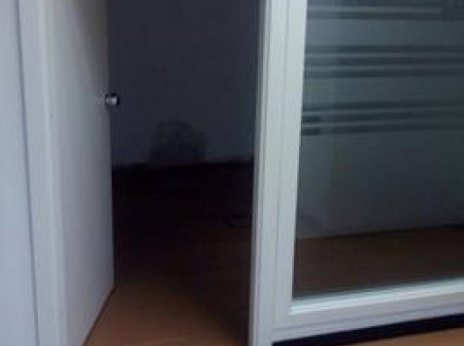 Local comercial en alquiler en Santander con 2 baños y 320 m2 por 2.900 €/mes