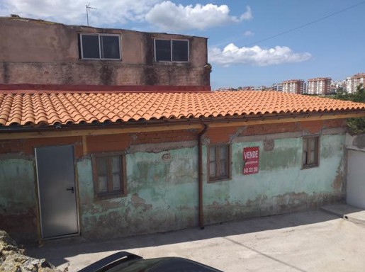 Casa en venta en Santander con 2 habitaciones, 1 baños y 40 m2 por 45.000 € Casa en venta en Santander con 2 habitaciones, 1 baños y 40 m2 por 45.000 €