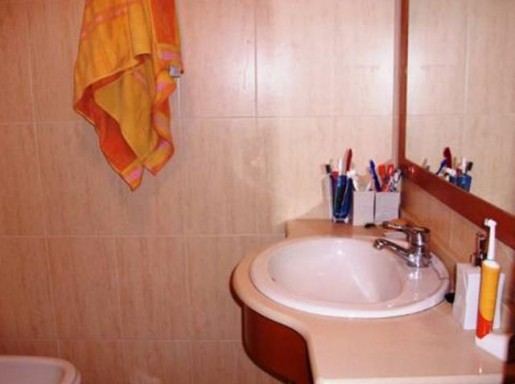 PISO ZONA ALTA BUEN ESTADO