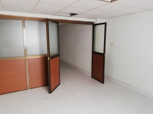 LOCAL CON PROYECTO APRBADO