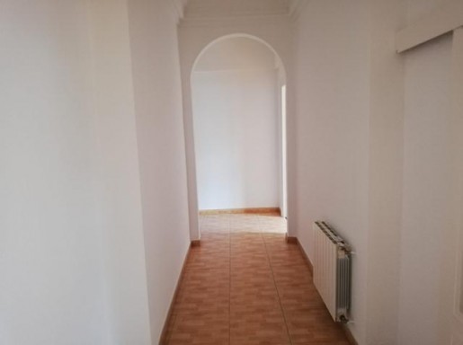 PISO SEÑORIAL Y AMPLIO CENTRO