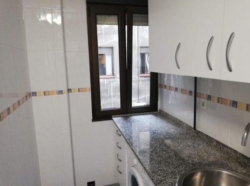 PISO SEÑORIAL Y AMPLIO CENTRO