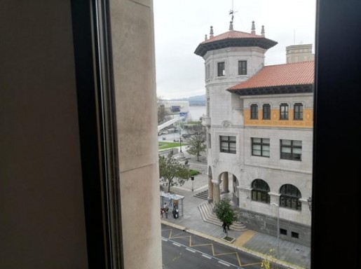 PISO SEÑORIAL Y AMPLIO CENTRO