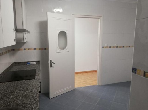 PISO SEÑORIAL Y AMPLIO CENTRO