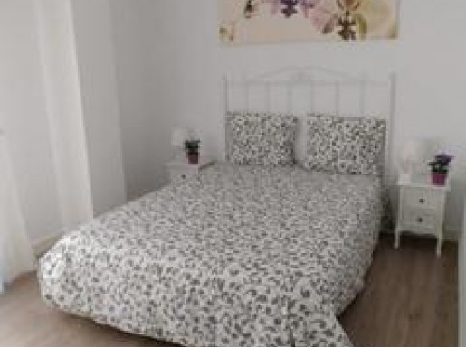 BONITO PISO 3 HABTC Y 2 BAÑOS