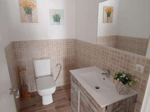 BONITO PISO 3 HABTC Y 2 BAÑOS