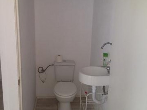 LOCAL REFORMADO  1º LINEA 