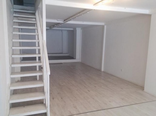 LOCAL REFORMADO  1º LINEA 