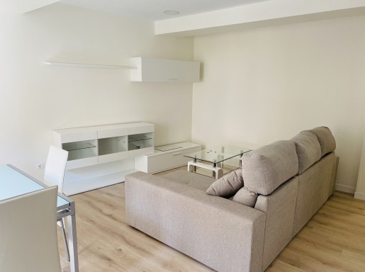 Piso Centro 2 habitac 2 baños