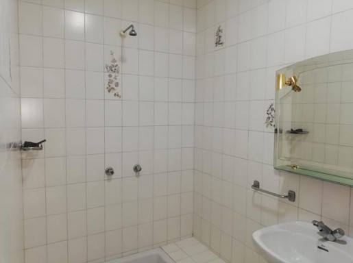 ALQUILER OFICINA AMPLIA CENTRO