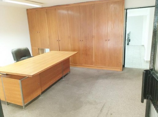 local reformado con baño