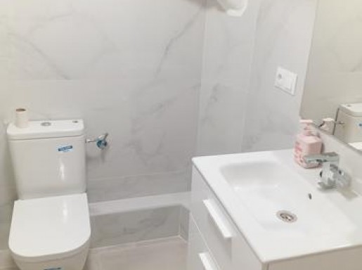 local reformado con baño