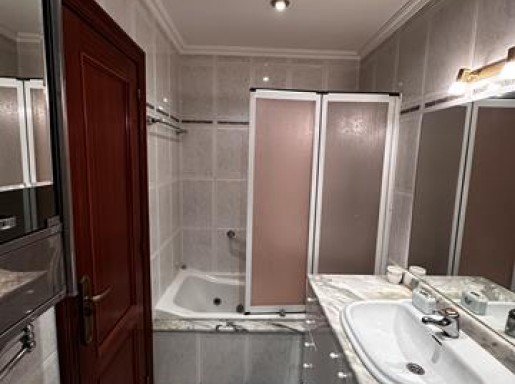 Piso  con vistas y garaje