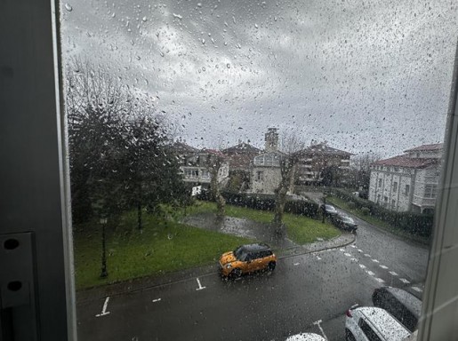 Piso  con vistas y garaje