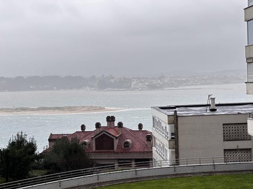 Piso  con vistas y garaje