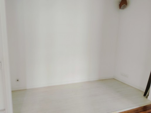 Buen piso centro 5 habitacione