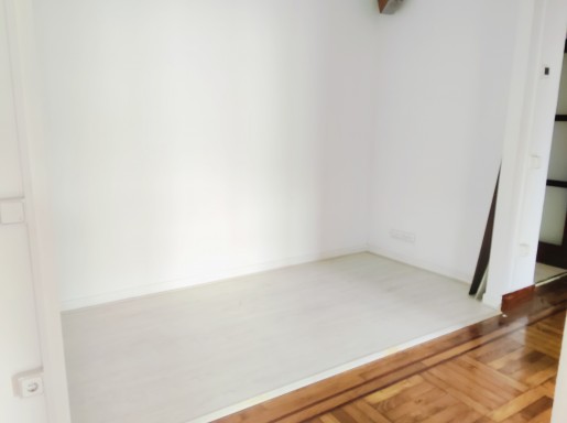 Buen piso centro 5 habitacione