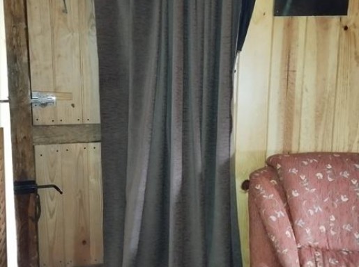 Cabaña reformada luz y agua