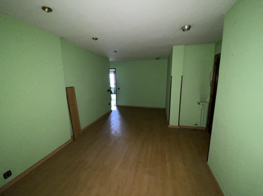 Piso 4 habitaciones 2 baños Piso 4 habitaciones 2 baños