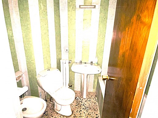 Piso 4 habitaciones 2 baños