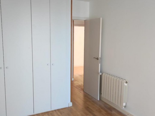 atico con terrazas y piscina