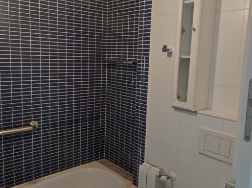 atico con terrazas y piscina