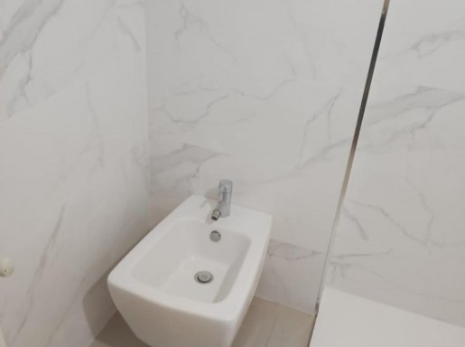 atico con terrazas y piscina