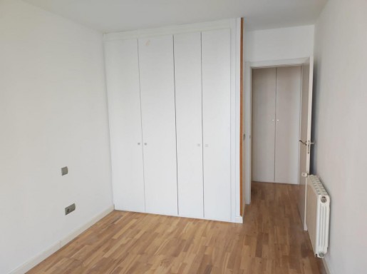 atico con terrazas y piscina