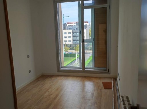 atico con terrazas y piscina