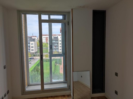 atico con terrazas y piscina