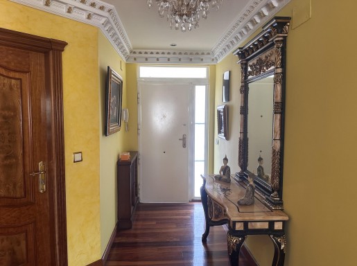 Chalet individual con pisicina