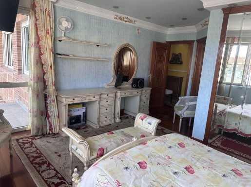 Chalet individual con pisicina