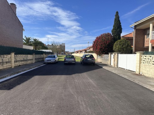 Chalet individual con pisicina