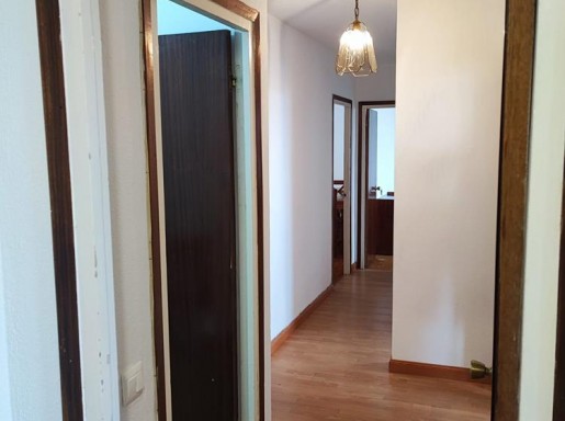 Piso amplio ascensor