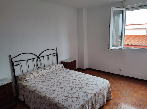 Piso amplio ascensor