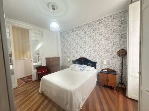 Piso en alquiler en Santander con 2 habitaciones, 1 baños y 90 m2 por 1.000 €/mes