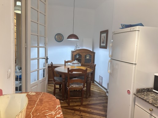Piso en alquiler en Santander con 2 habitaciones, 1 baños y 90 m2 por 1.000 €/mes