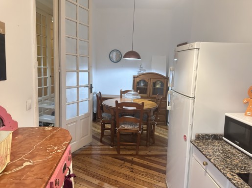 Piso en alquiler en Santander con 2 habitaciones, 1 baños y 90 m2 por 1.000 €/mes