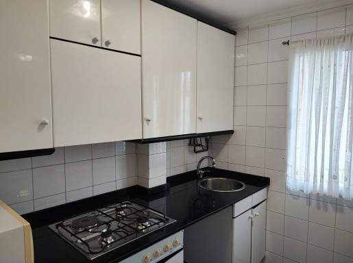 VIVENDA CON VISTAS DESPEJADAS