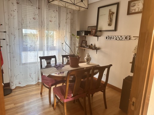 piso con garaje 3 habitaciones