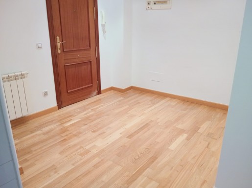 Bajo con jardin 2 haitacioes