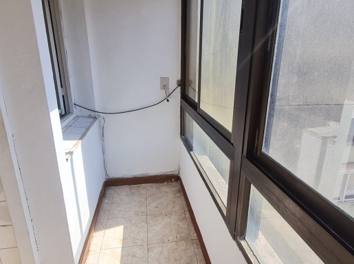 Piso 3 habitaciones ascensor