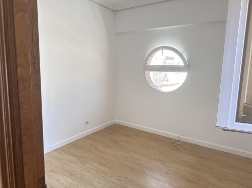 Piso con terrazas y vistas